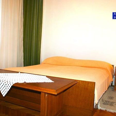 Apartment Dubravka Podgora Buitenkant foto
